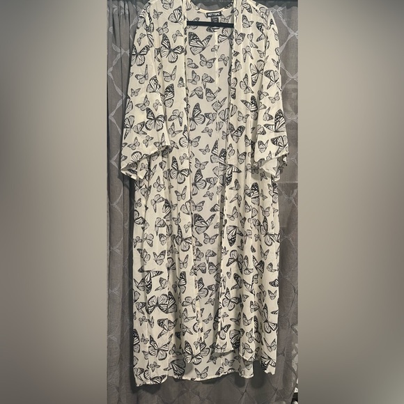 Hot Topic Sepia Butterfly Maxi Kimono*** Discounted shipping*** - Picture 4 of 6